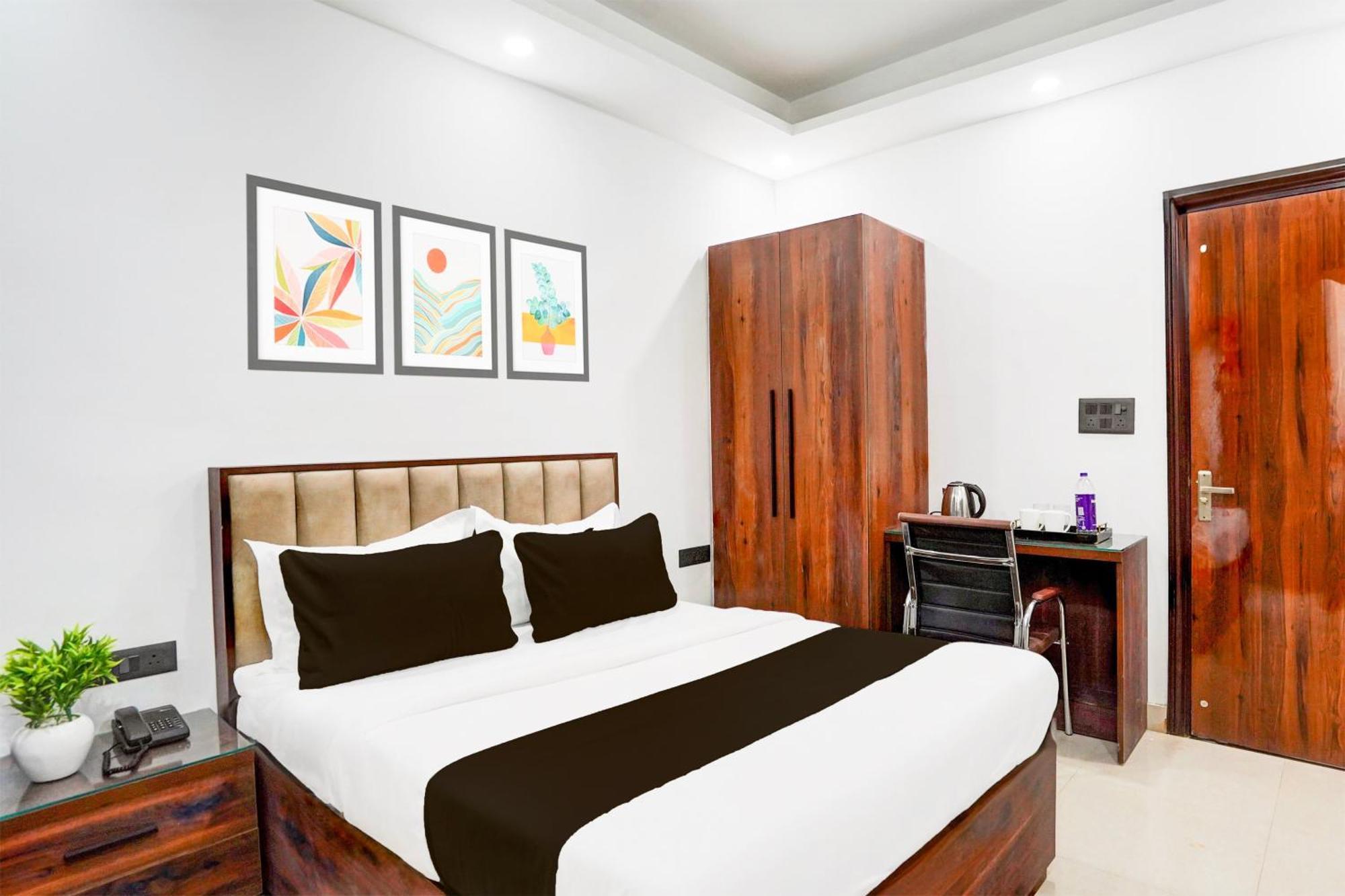 Hotel Super Collection O 63 A Noida Zewnętrze zdjęcie
